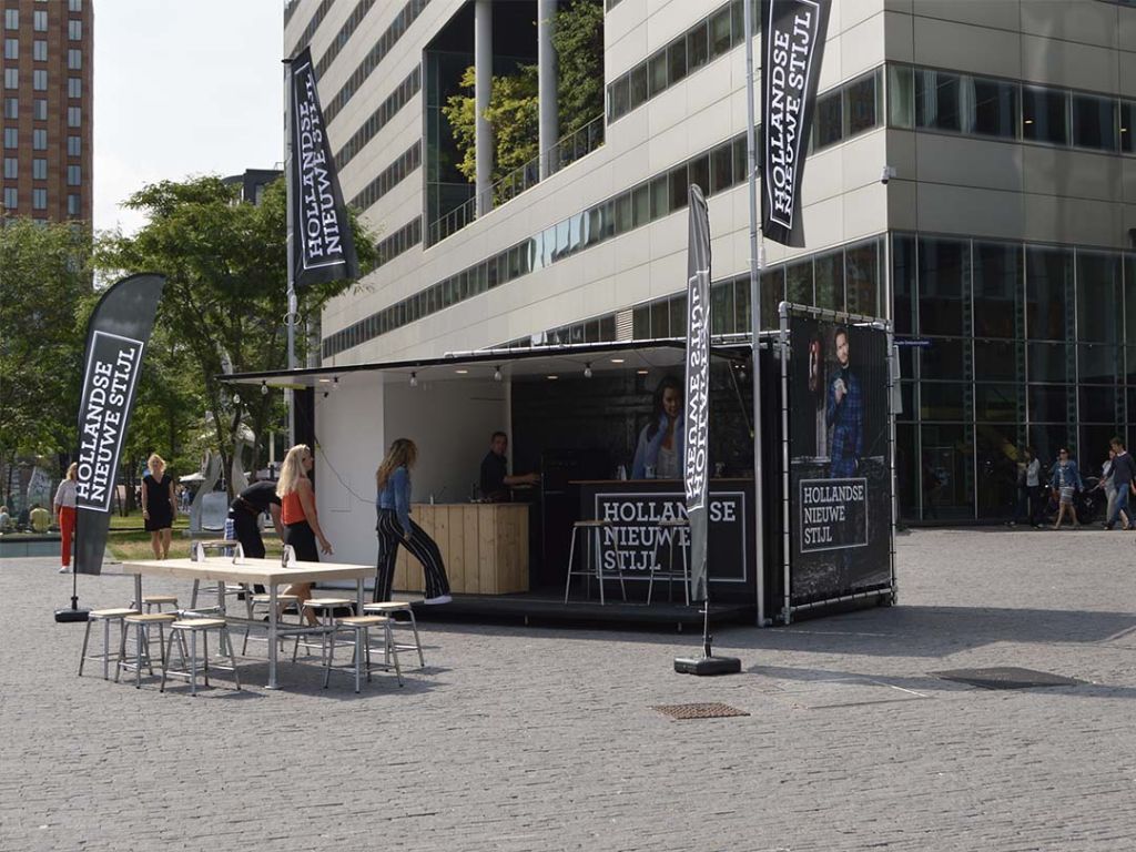 Pop-up stand Amsterdam Zuidas